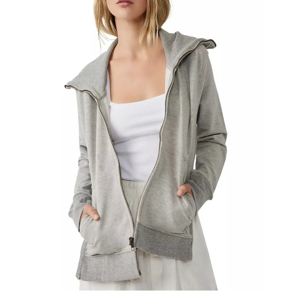 Free People Sweaters - FREE PEOPLE Movement Baseline Zip-Up Sweatshirt In Gray Size M Comfy Fall